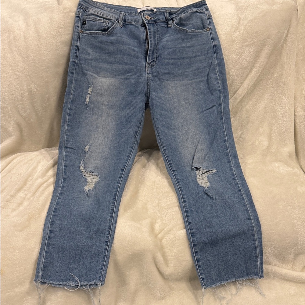 KanCan Light Blue Distressed Ankle Jeans